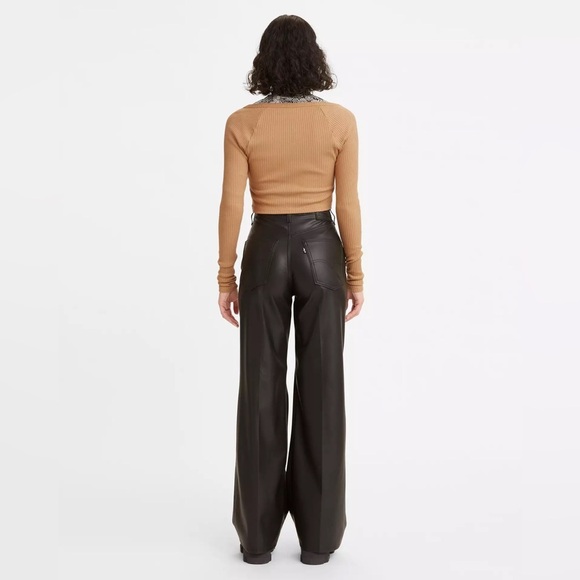 NWT Levi’s 70s High Flare Faux Leather Pants - Picture 3 of 12